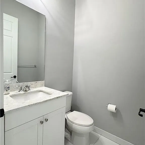 8984 Madrid Cir — Photo 8