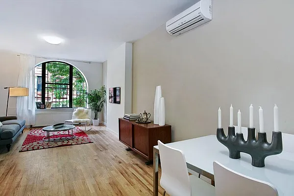 Rented by Corcoran | media 11