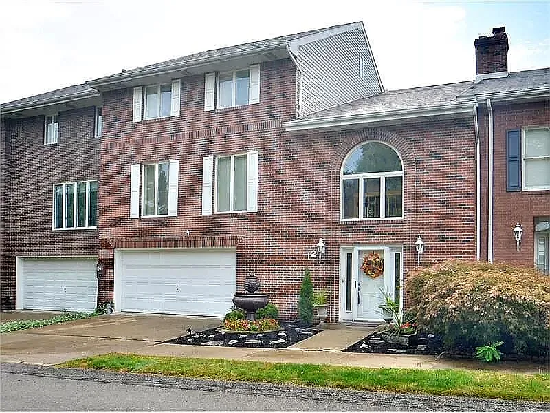 12 Manorfield Cir photo 1