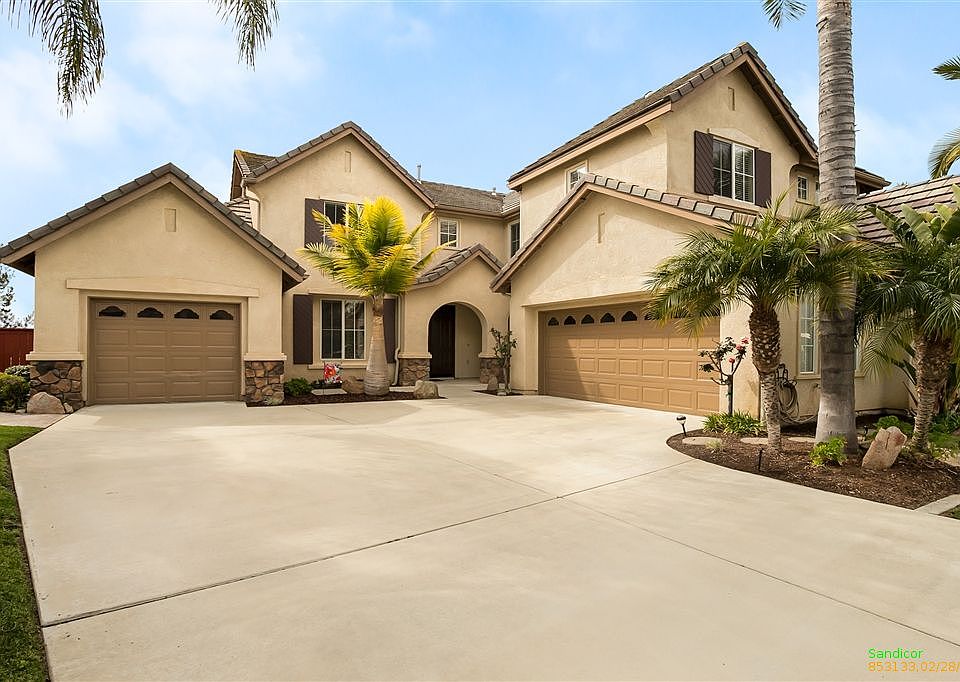 1st image of 318 Crownview Ct