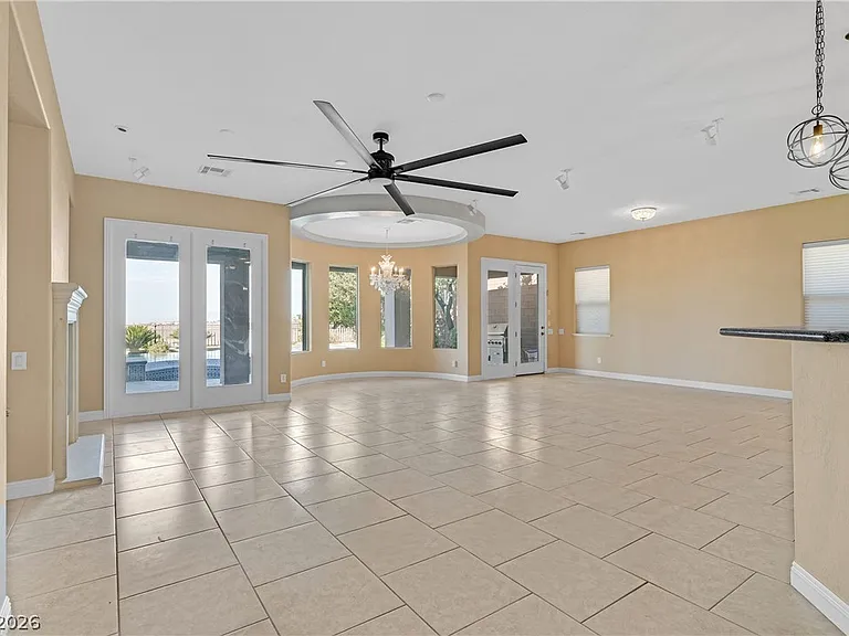 2184 Pont National Dr — Photo 7