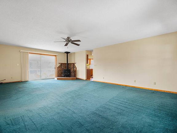 4th image of 3305 W County Road 750 N