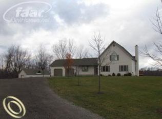130 W Lansing Rd, Morrice, MI 48857