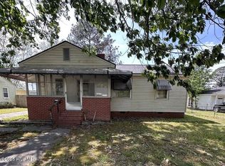 406 Denby St SW, Wilson, NC 27893