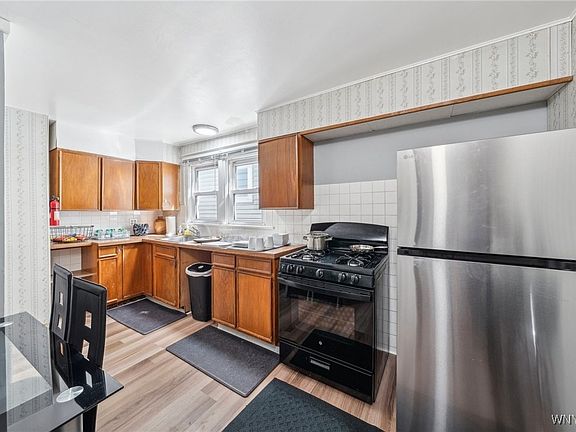 2nd image of 344 Niagara Falls Blvd #1