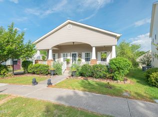 816 Stratford Ave, Sweetwater, TN 37874