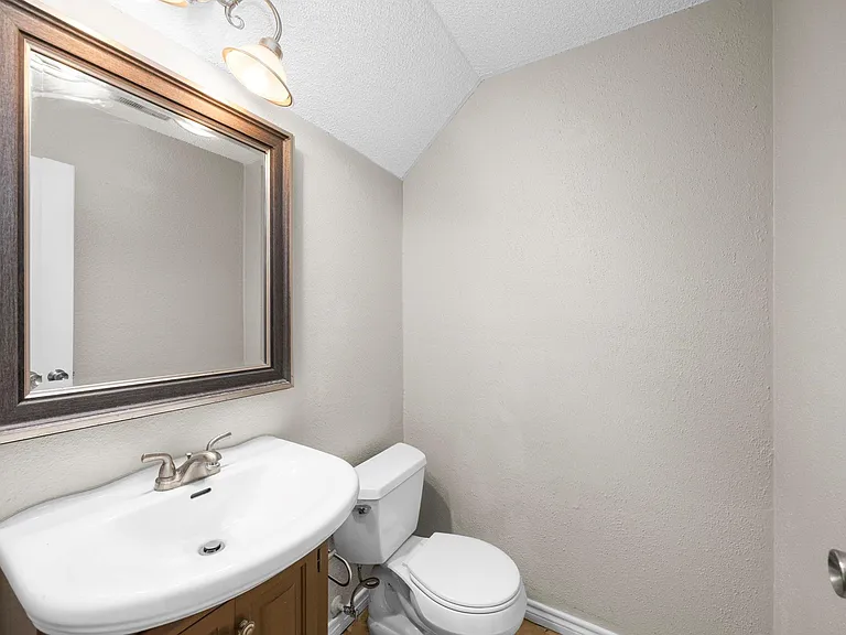 11002 Hammerly Blvd #214 — Photo 11