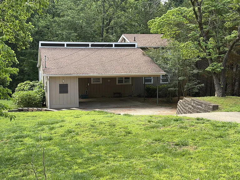 3965 Sinclair Shores Rd — Photo 1
