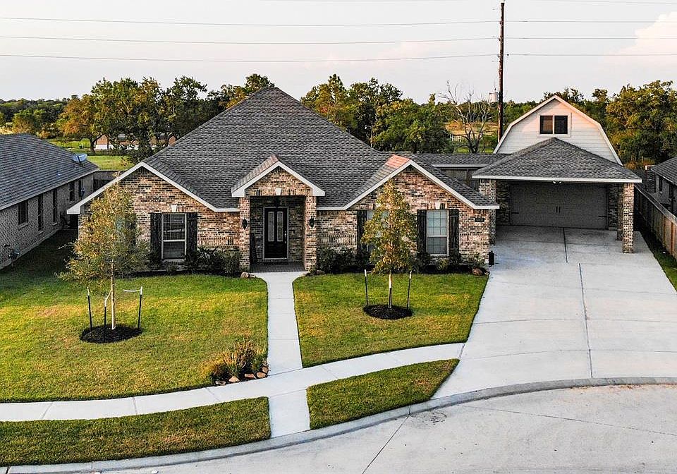 1st image of 6831 Arlington Dr
