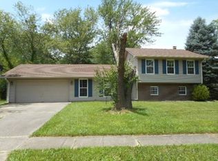 8732 Deer Run Dr, Indianapolis, IN
