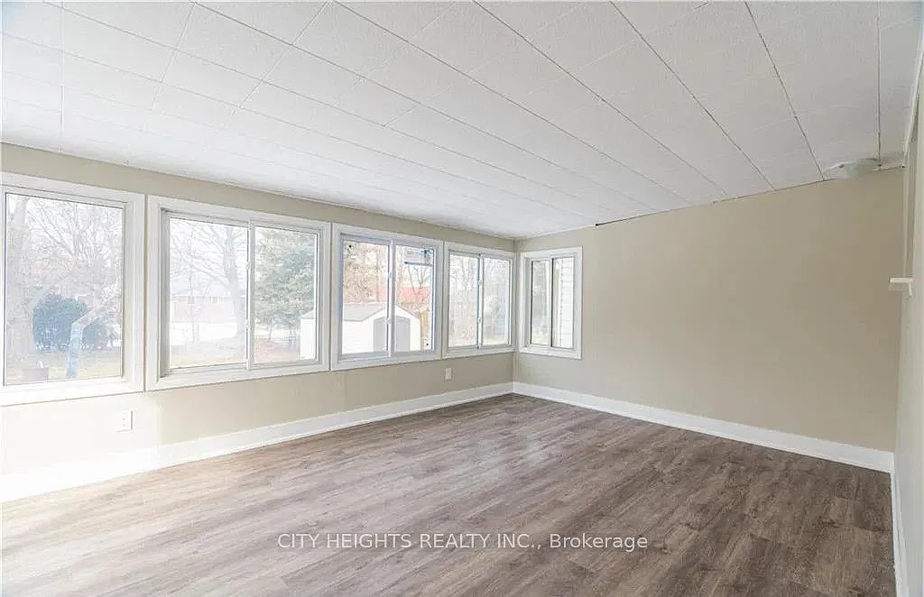 2 bed, $2,000 — Photo 2