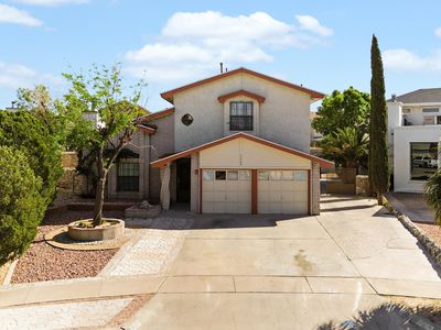 1749 Alan Shepard Ln, El Paso, TX, 79936