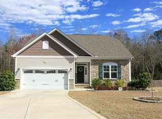 14 Winged Foot Dr, Bunnlevel, NC 28323