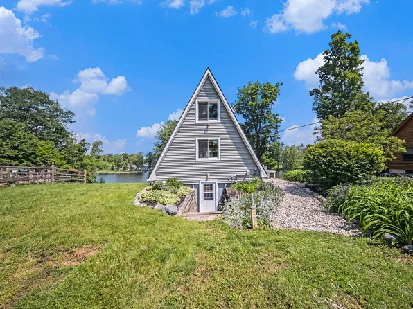 13674 Lenore Dr, Hudson, MI 49247