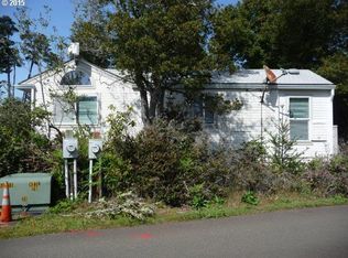 215 Bourbon St, Florence, OR 97439