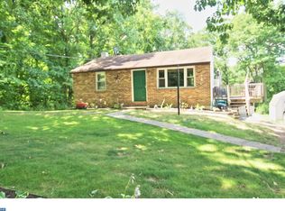 965 Levengood Rd, Pottstown, PA 19464