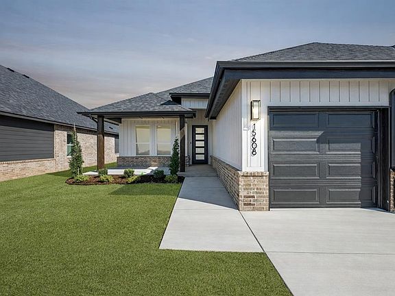 3rd image of 15608 Siloa Ave