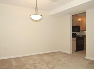 230 Bolivar St #10K, Canton, MA 02021