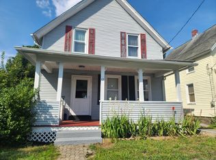 17 Russell Rd, Norwich, CT 06360