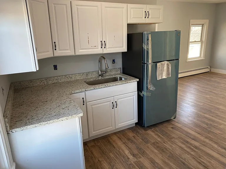 17 Washburn St #2 — Photo 6