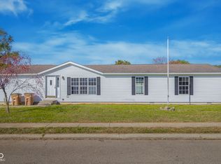 4626 Breckenridge Dr, Columbus, IN 47203