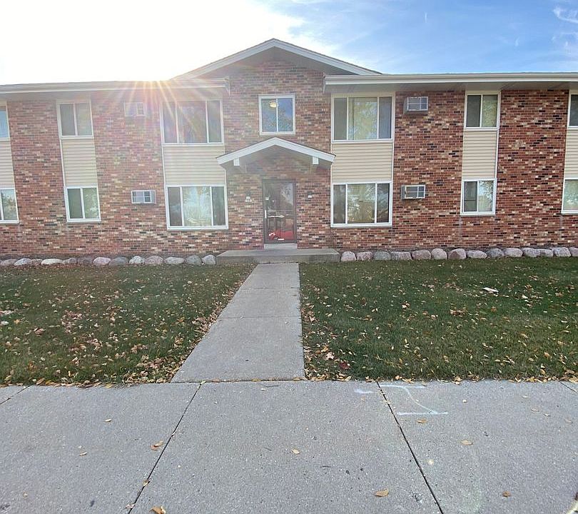 2nd image of 7501 W Green Tree Rd #6
