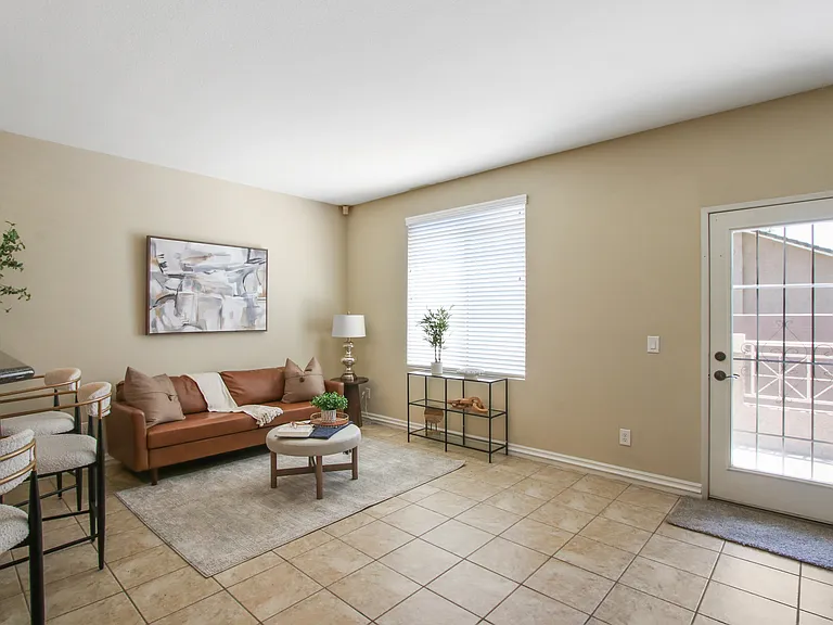 904 N Turner Ave #17 — Photo 8