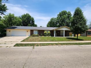 2509 Reveres Rte, Granite City, IL 62040