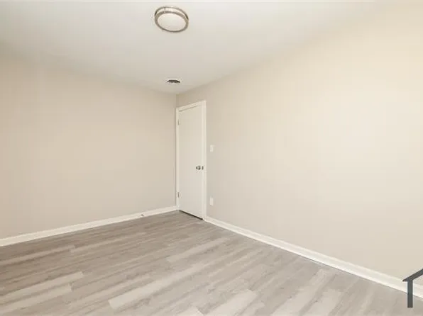 3560 Stanford Pl #1, Dayton, OH 45406