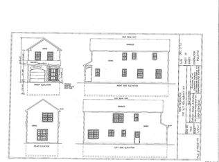 21 Red Rock Rd, Troy, NY 12182