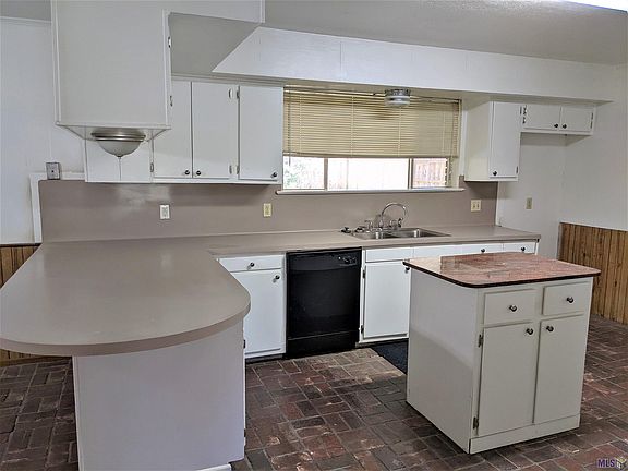 5th image of 1344 Sierra Vista Dr