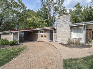 1530 Fournier Dr, Saint Louis, MO
