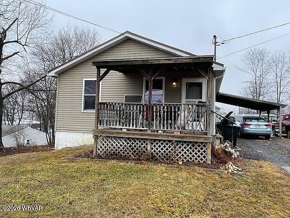 3rd image of 83 School House Rd