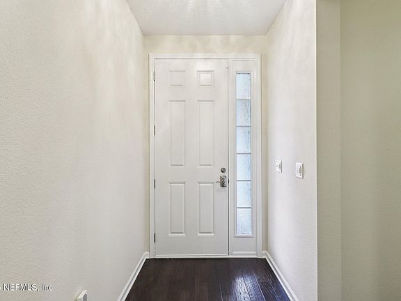 4th image of 261 PALISADE Drive