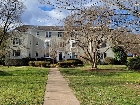 4th image of 814 S Arlington Mill Dr APT 104