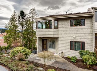 708 Poplar Dr APT 3, Bellingham, WA 98226