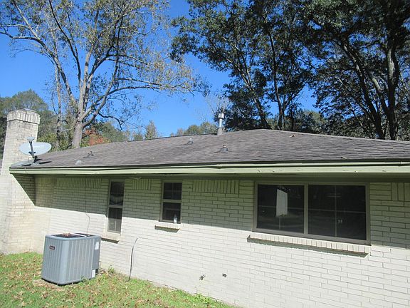 2nd image of 164 Linnwood Dr