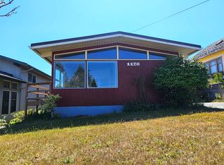 1120 W 10th St, Port Angeles, WA 98363