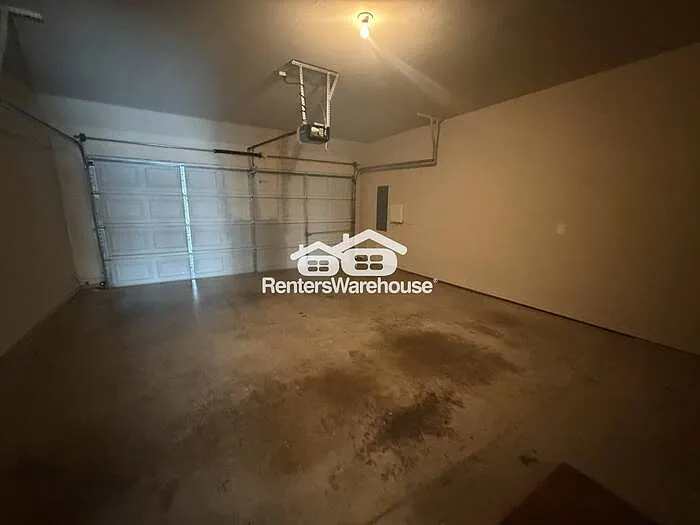 3612 Vienna St — Photo 43