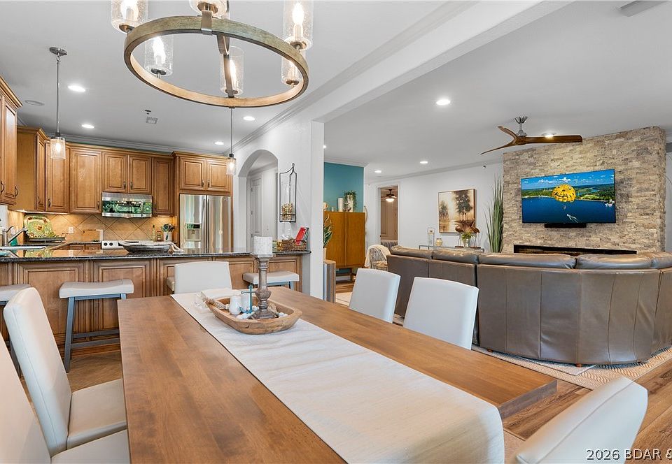 1st image of 5320 Mystic Bay Dr Unit 105