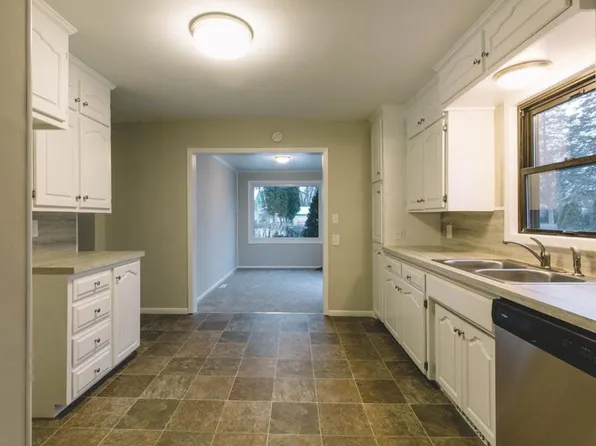 1991 Florence St, White Bear Lake, MN 55110