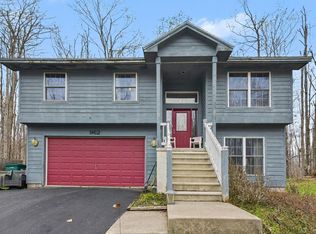 962 Snow Moon Ct, Gaylord, MI 49735