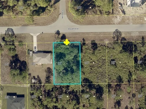 1208 Jaguar Blvd, Lehigh Acres, FL 33974
