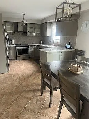 15 Enzo Cres — Photo 6
