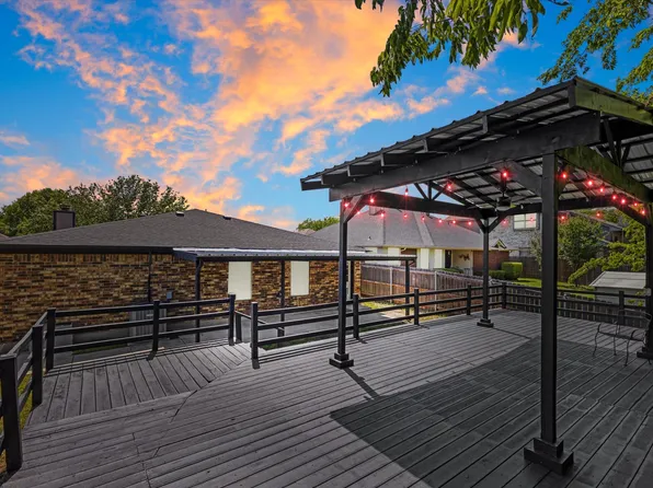10208 Maria Dr, Fort Worth, TX 76108