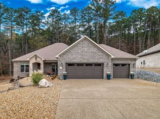 20 Siega Ln, Hot Springs Village, AR 71909