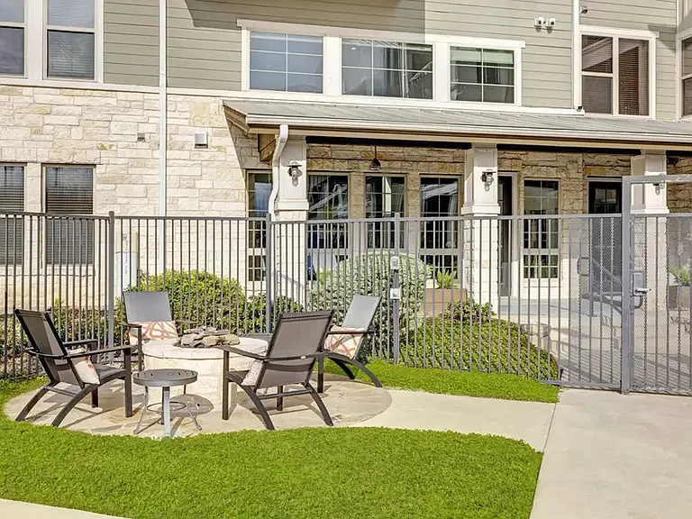 Enclave at the Dominion Apartments — Photo 20