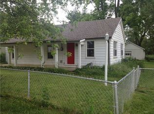 1026 E 8th St, Greenfield, IN