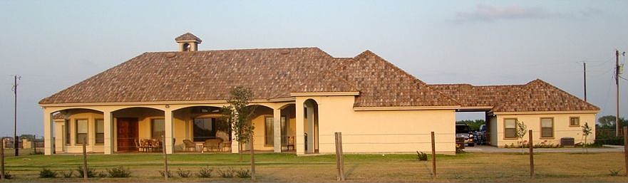 1st image of 22209 Uresti Rd