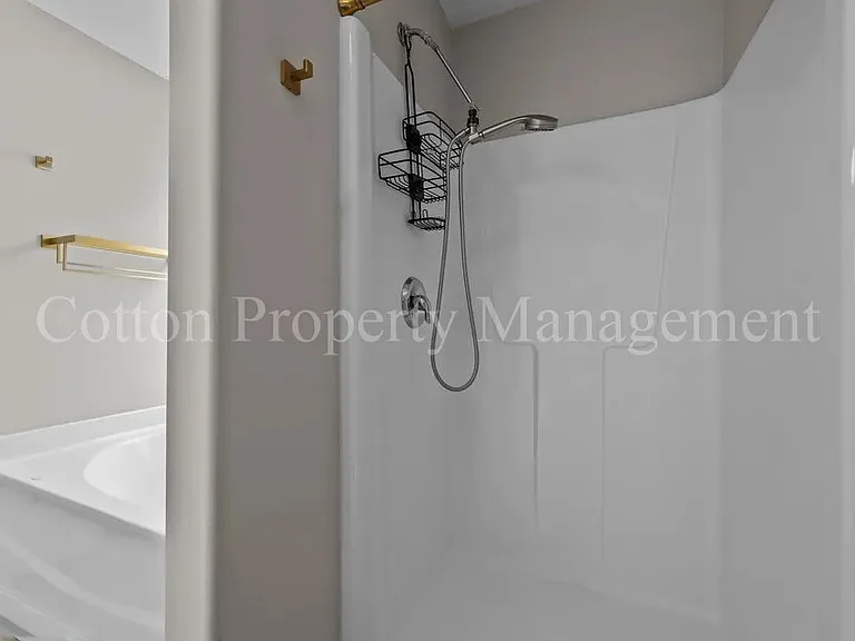 508 Azalea Dr — Photo 18